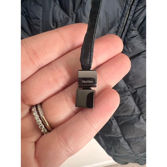 MaxMara The Cube Oversized Tremaine Padded Quilted Hooded Cape Women's O/S - Picture 6 of 12